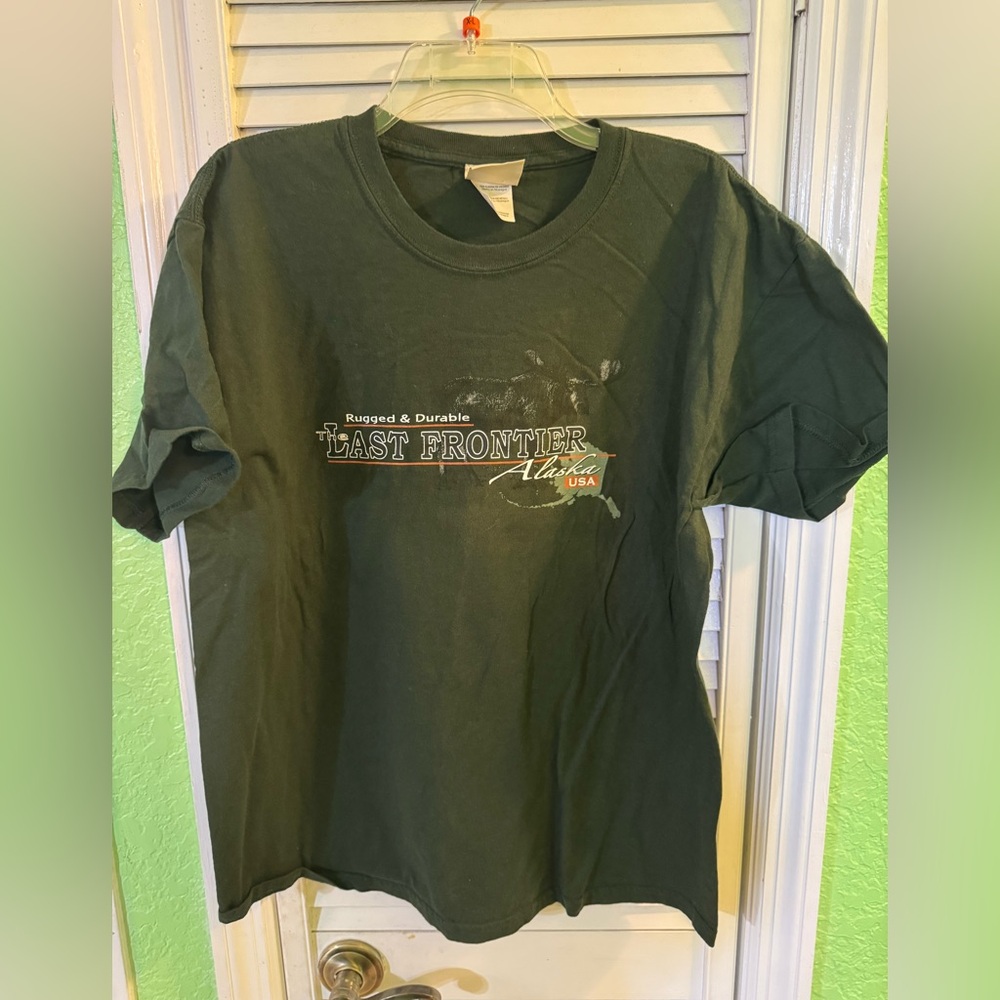 OARSMAN Men’s Forest Green Last Frontier Alaska Short-Sleeve Tee Shirt L